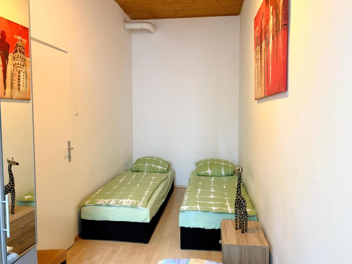 Raisa Apartments Lerchenfelder Guertel 30 Vienna Luaran gambar
